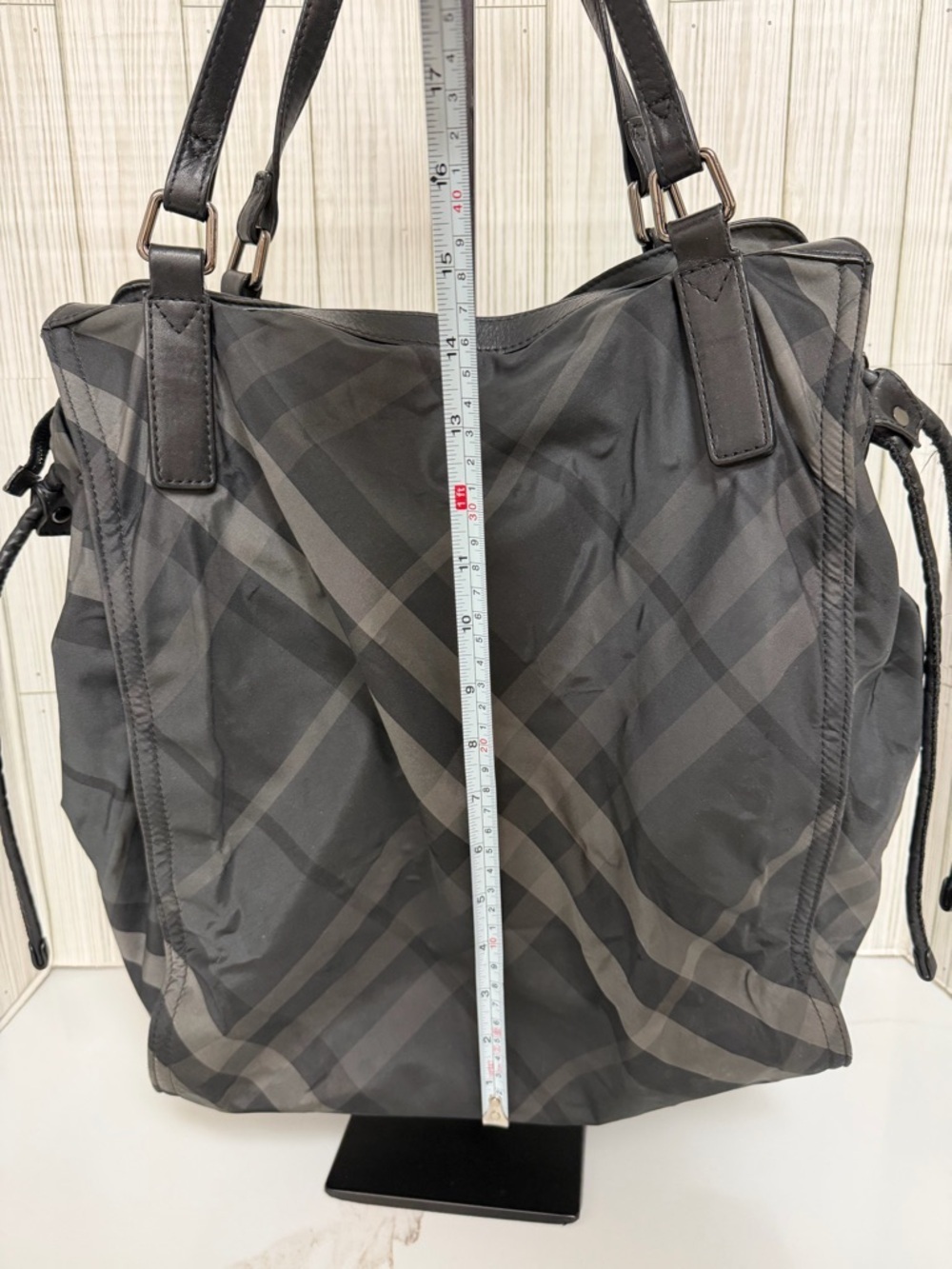 Burberry Black Nova Check Nylon Tote Bag Leather Trim Shoulder Bag Large - Picture 10 of 16
